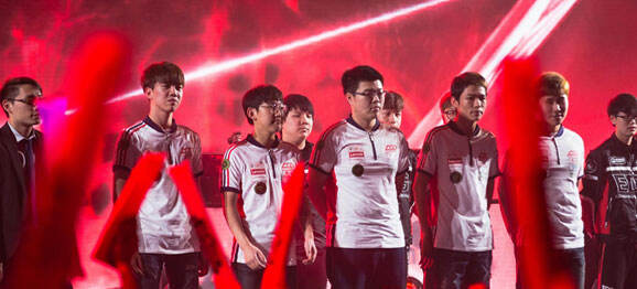 总冠军奖杯 总冠军奖杯