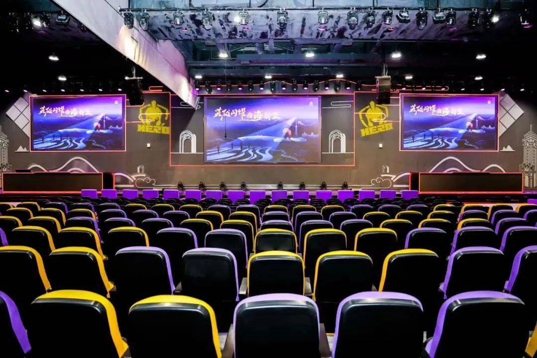 情况下展开 情况下展开