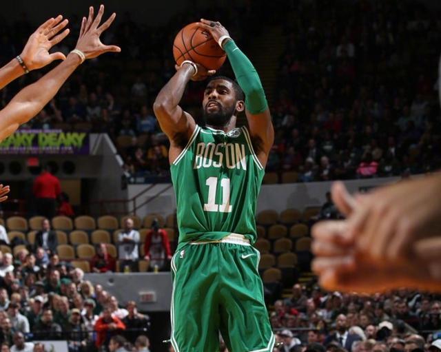 纷通过社交 纷通过社交